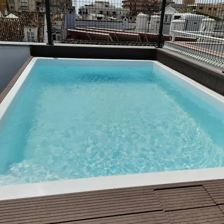 Stunning Penthouse In Near The Beach! アパート