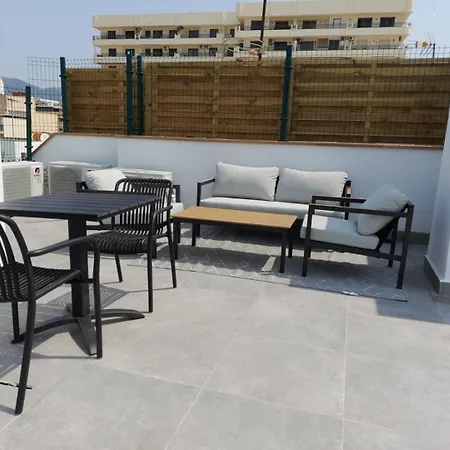 アパート Stunning Penthouse In Near The Beach! *